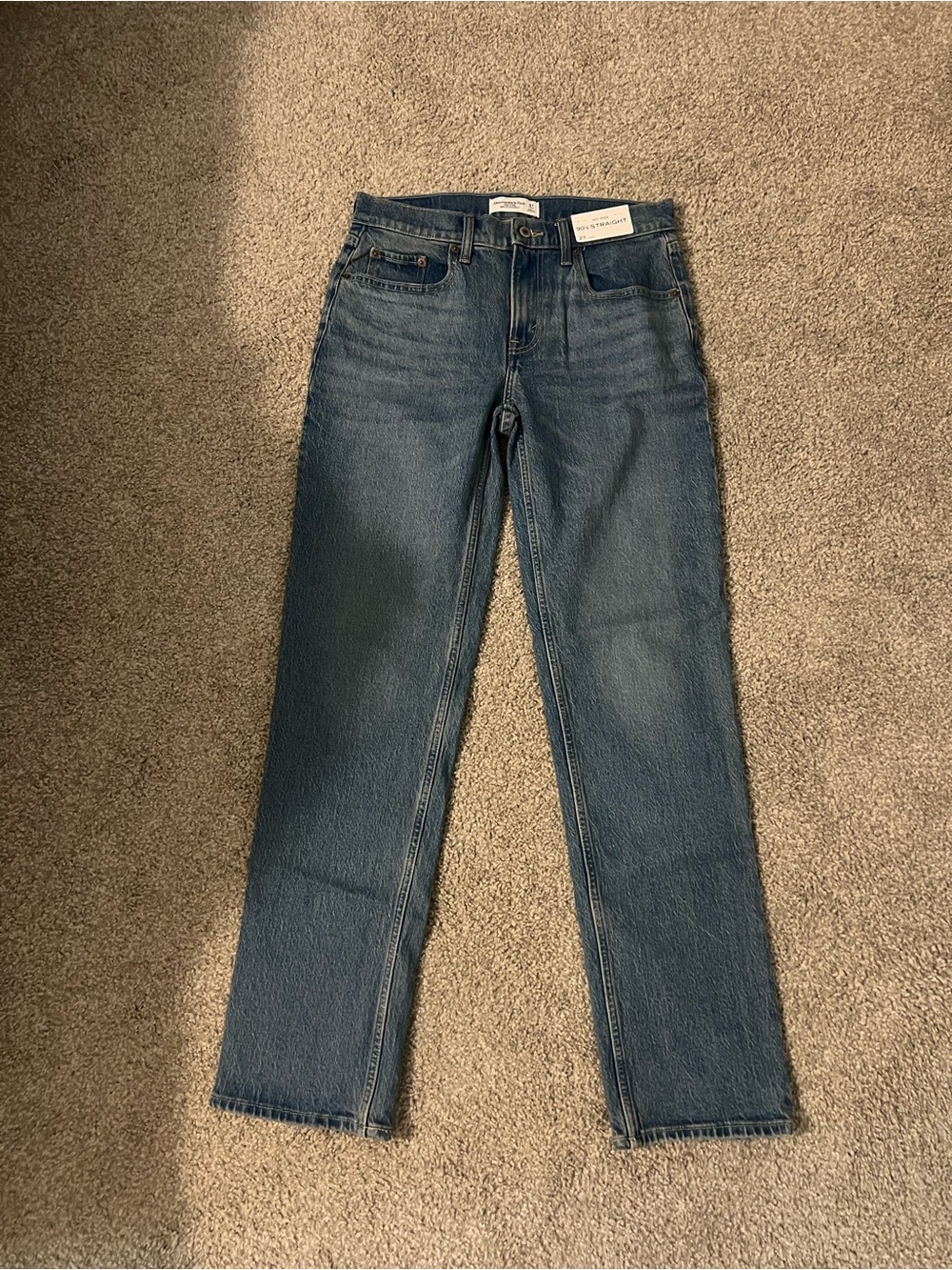 Women’s Abercrombie & Fitch Jeans— 90’s straight mid rise 27 Long
